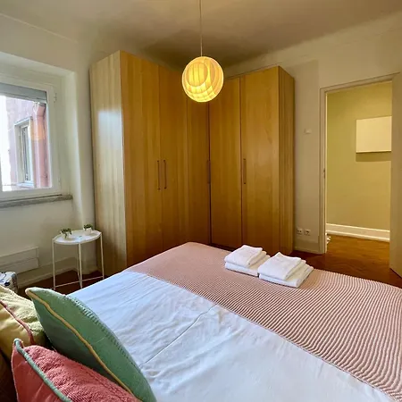 Bright & Spacious By The River, By Timecooler *