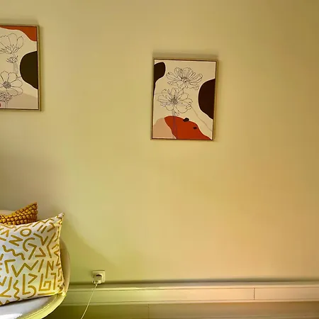 Bright & Spacious By The River, By Timecooler *